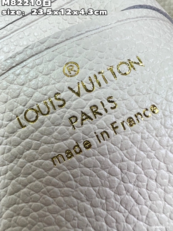 WIS LOUIS on Chain Wallet Ivy VUITTON 0909